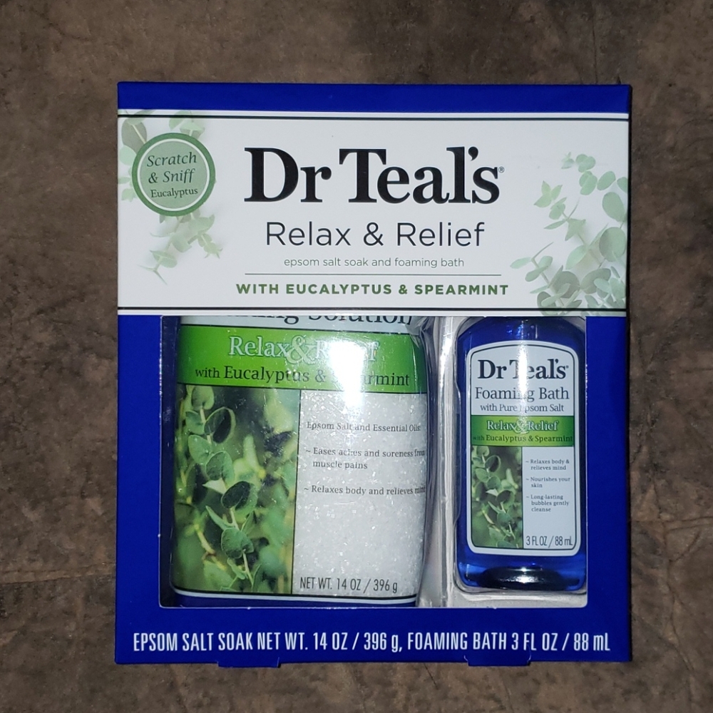 Epsom salt soak & foaming bath